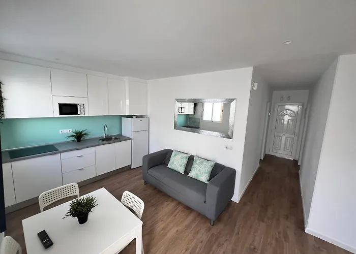 Modern Luxury Villa *